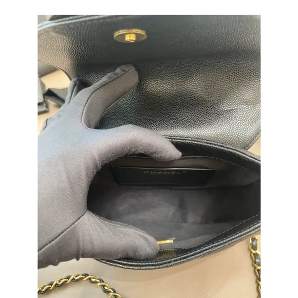 CHANEL Black Quilted Crossbody Bag - Picture 10 of 15